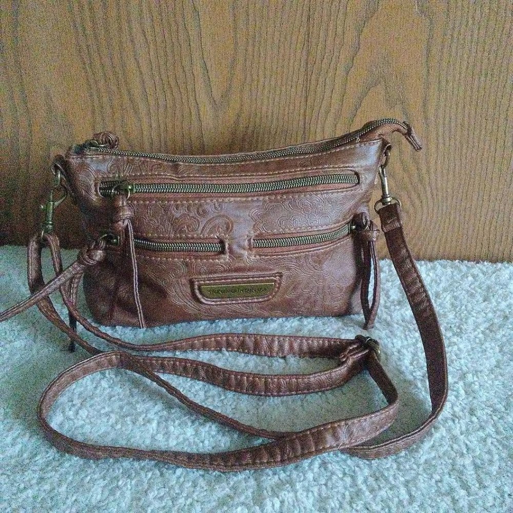 STONE MOUNTAIN USA Brown Embossed Crossbody Purse